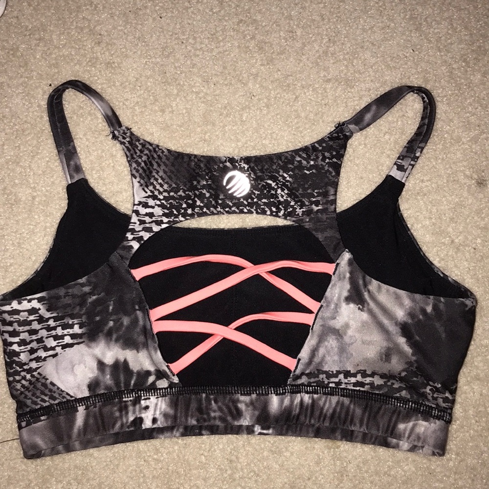 Sports bra - Picture 2 of 2